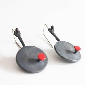 Bold Modern Silver earrings, Black Statement earrings for Women, Unique handmade Jewellery, Minimal Red dangle Earrings, Organic jewellery