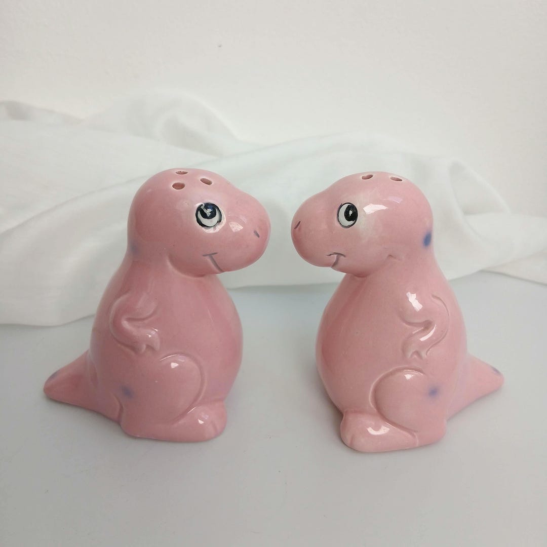 Vintage Pink Dino Salt & Pepper Shaker Cruet Set Fun Novelty Kitsch ...