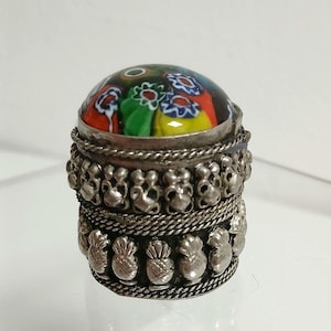 Vintage Murano Millefiori Glas Runde Silber Pille Trinket Box Ananas und Blumen Anzeige Dekor