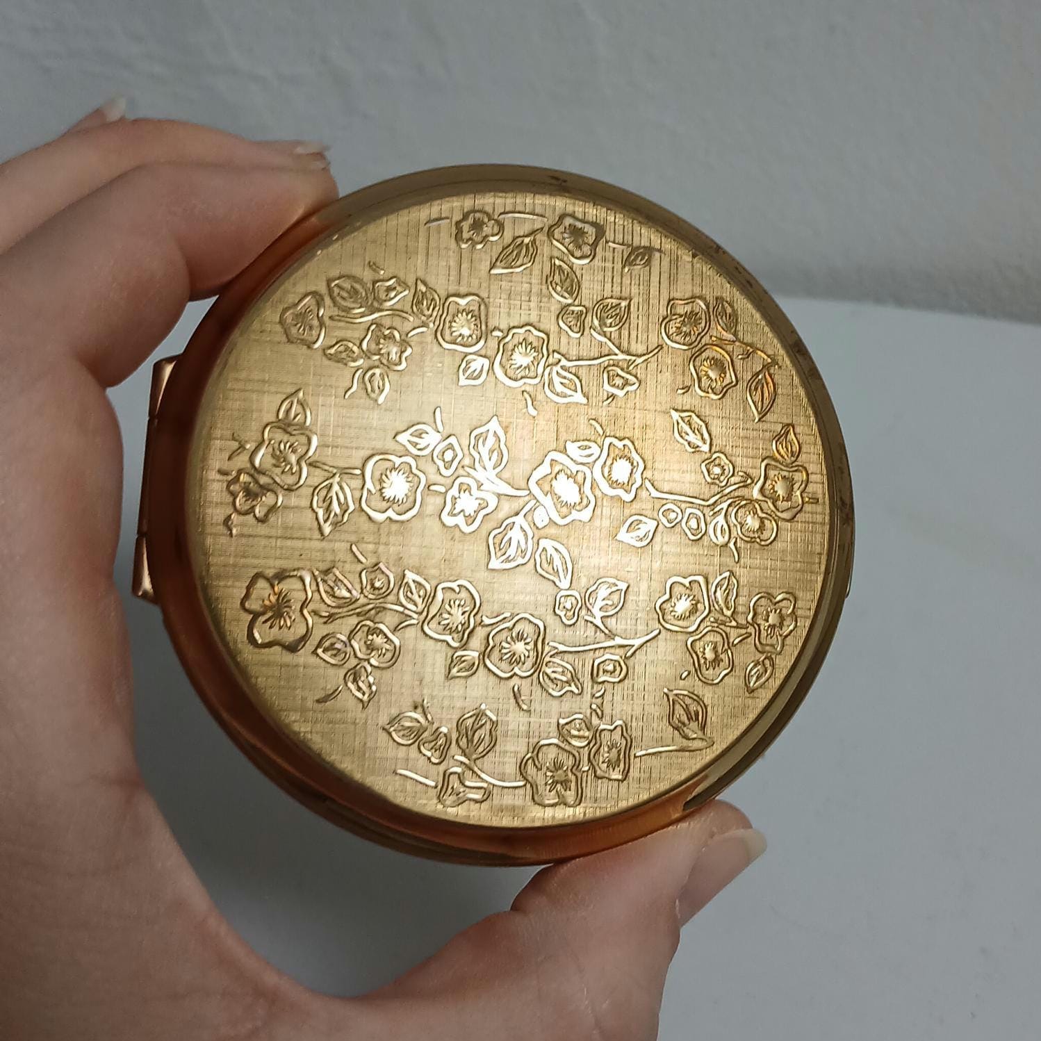 Vintage Rare Compacts - Etsy