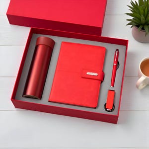 Personligt presentset: A5 anteckningsbok, penna, tumbler och USB-minne | Presentask för män och kvinnor