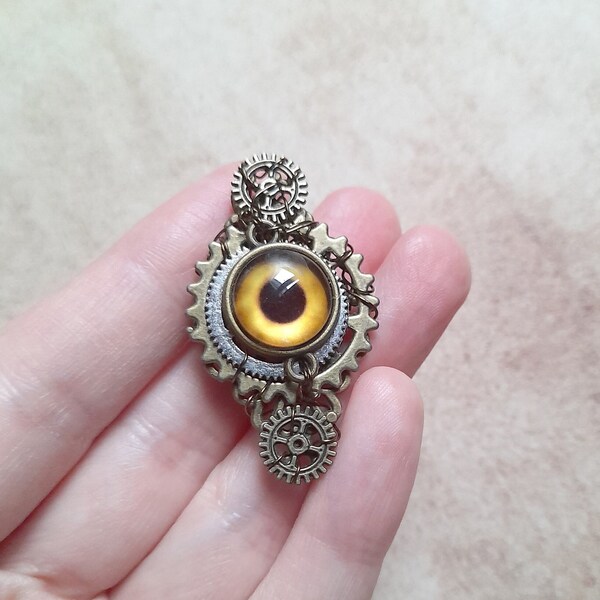 Broche steampunk, cyberpunk, oeil