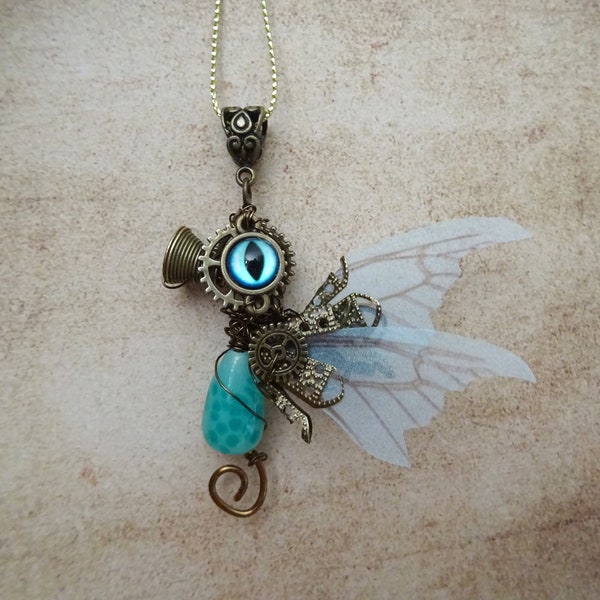 Hippocampe steampunk Mécanique, pendentif hippocampe, turquoise