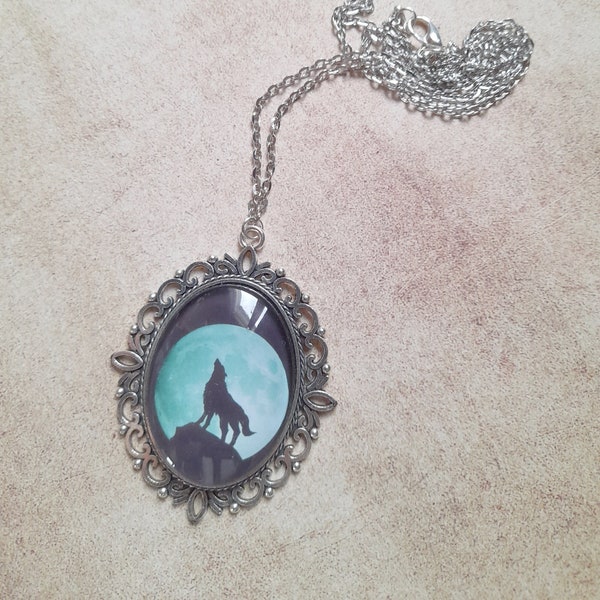 Wolf necklace, glass cabochon, wolf jewelry