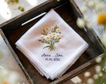 Personlig bröllopsnäsduk: Handbroderad prästkrage linnenäsduk