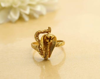 Anillo de serpiente cobra para hombre y mujer, hecho a mano en latón, joyería gótica con estilo, banda ajustable, regalo bohemio.