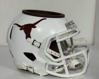 Organizador de escritorio con mini casco de fútbol americano de los Texas Longhorns - Regalo para la cueva del hombre