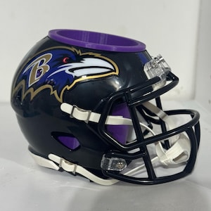 ボルチモア・レイブンズ ミニヘルメットデスクキャディ - マンケイブ/オフィスオーガナイザー - スポーツギフト