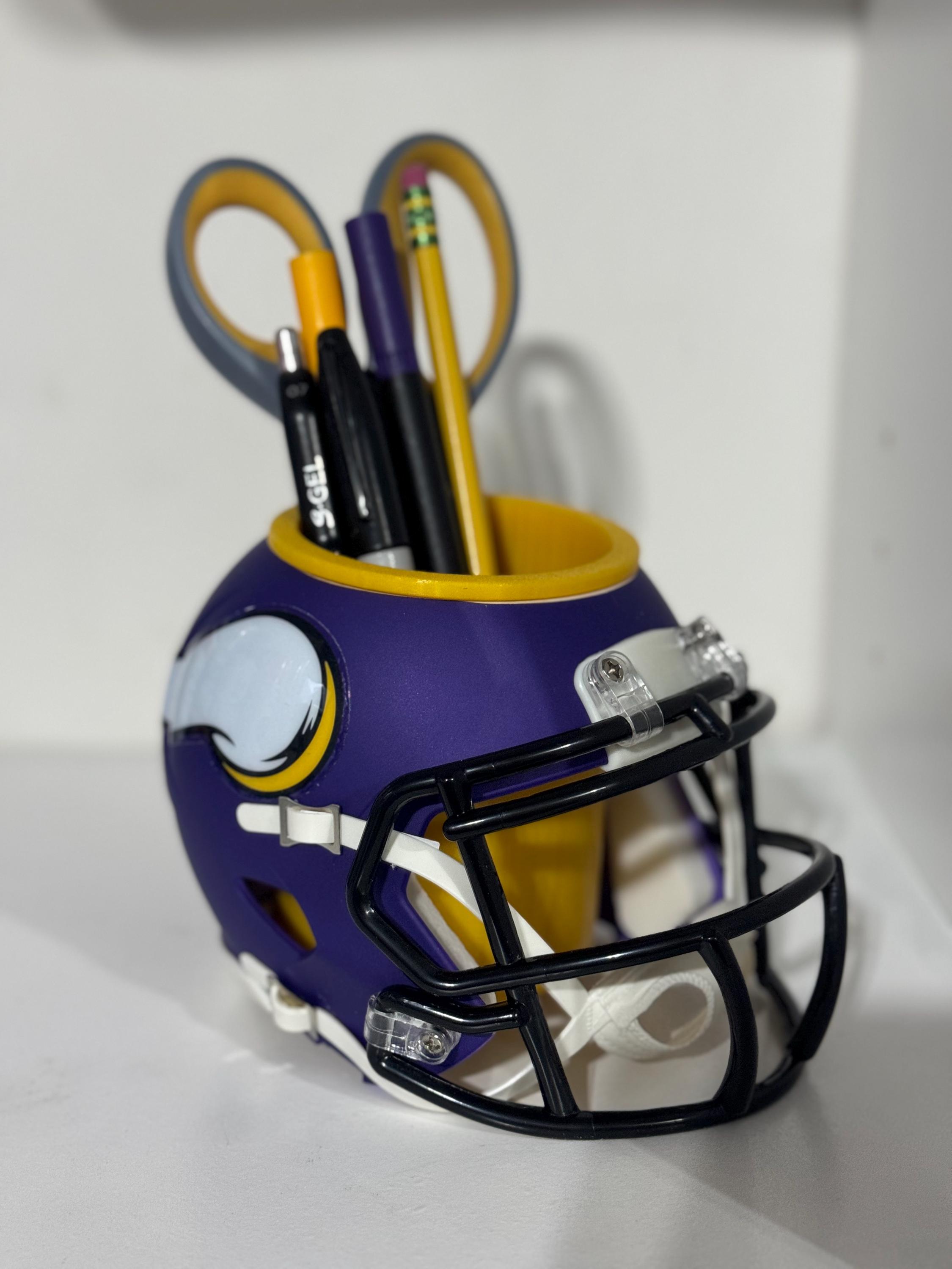 blank mini football helmet desk caddy Riddell Speed Shell This helmet shaped caddy looks just like the helmets that the players wear Minnesota Vikings Mini Helmet Organizer