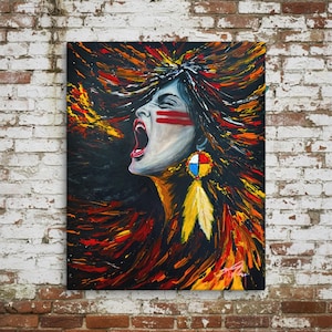 Puede incluir: Una pintura expresiva de una mujer nativa americana gritando. La obra presenta colores vibrantes, incluyendo rojo, amarillo y naranja, sobre un fondo oscuro. La mujer lleva un pendiente decorativo y rayas rojas en la cara.