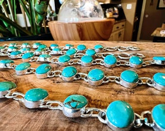 Pulsera Kingman de turquesa y plata de ley – Cierre de palanca grueso – Joyería de estilo nativo – Pulsera de eslabones de turquesa hecha a mano