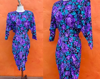 Vestido vintage de los 80 con aires de los 40. Vestido midi floral fruncido de los 80. Glam rock, talla XS, talla 0.2