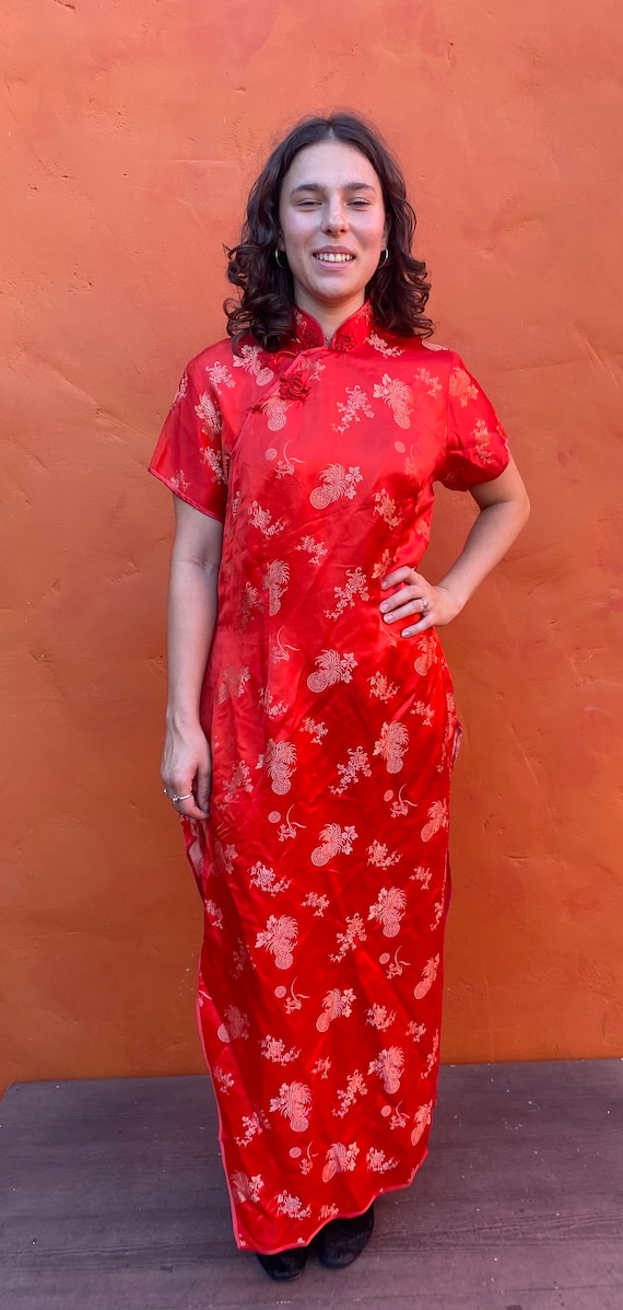 Vintage 1960s Red Asian Cheongsam wiggle Maxi Dre… - image 2