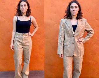 Vintage 1970s Women's 2 piece outfit. 1970s Tan Pantsuit. 1970s womens pants 1970s blazer high waisted pants Wide leg pants Large Size 12 14