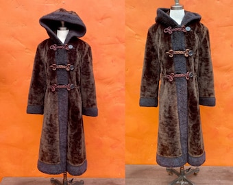 Vintage Women's 1970s Princess Coat Faux Fur Winter coat + Hood. Midi coat Boho Bohemian Hippie Almost Famous Med Large Size 8 10 12