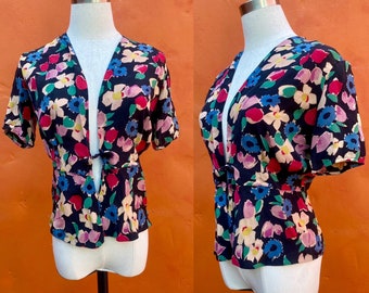 Vintage 1930s Floral Silk Blouse top shirt Short sleeve blazer jacket 1940s. Small Medium Size 6 8