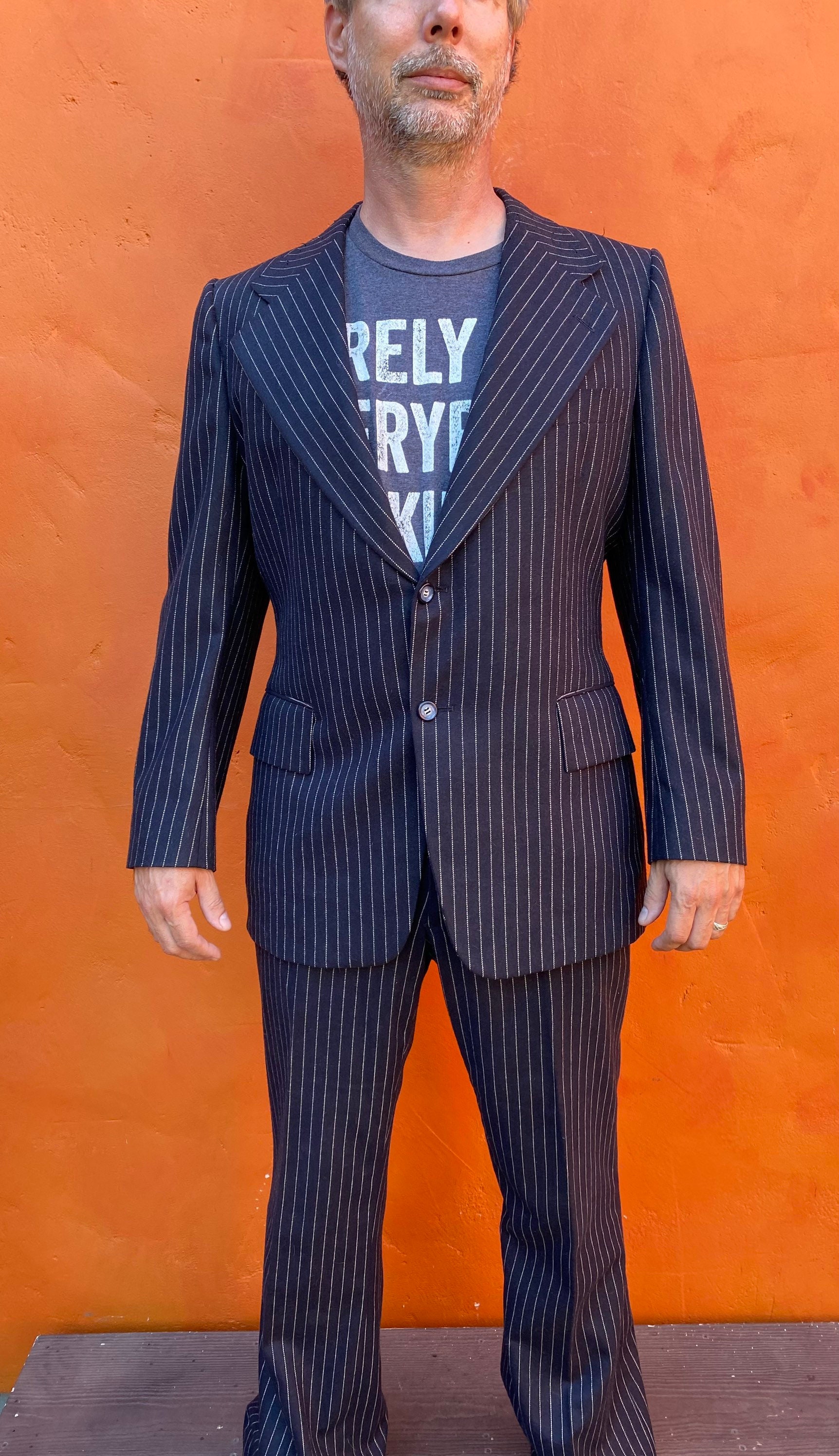 Vintage 1960s 1970s Men's Wool Pinstripe Suit. Blazer Sport Coat +