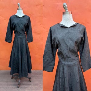 Vintage 1950s Black Fit Flare Dress. Day Dress Party Dress. Pinup Dress rockabilly gothabilly 1950s Swing Dress plus size XL Size 16 Volup