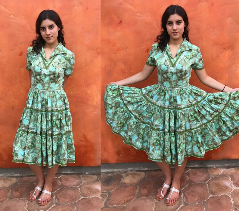 Vintage 1950s Casual Day Cotton Swing Dress Patio Image 0