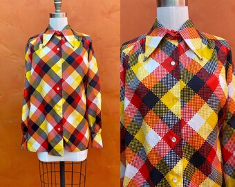 Vintage women's 1970s Opart Racer Check Plaid Blouse Shirt Top. 1970s button down shirt hippie Pointy Collar small medium large