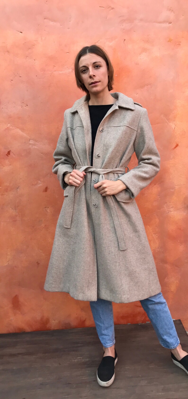 Taupe 70s womens trench winter coat Vintage Women/'s 1970s Long Belted Wool Jacket Coat with Hood Medium Large Size 10 12 14