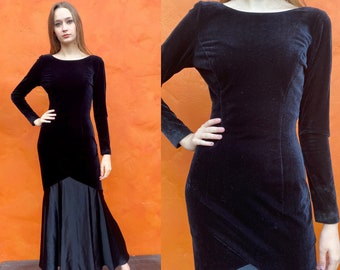 Vintage 1990s does 1950s Black Mermaid Maxi Gown. Evening Dress Formal Dress Evening Gown Hollywood Glamour Small 4 6 Morticia Addams