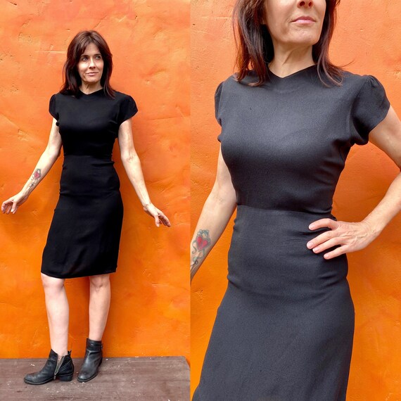 Vintage 1940s Black Wiggle Wiggle Dress. Party dre