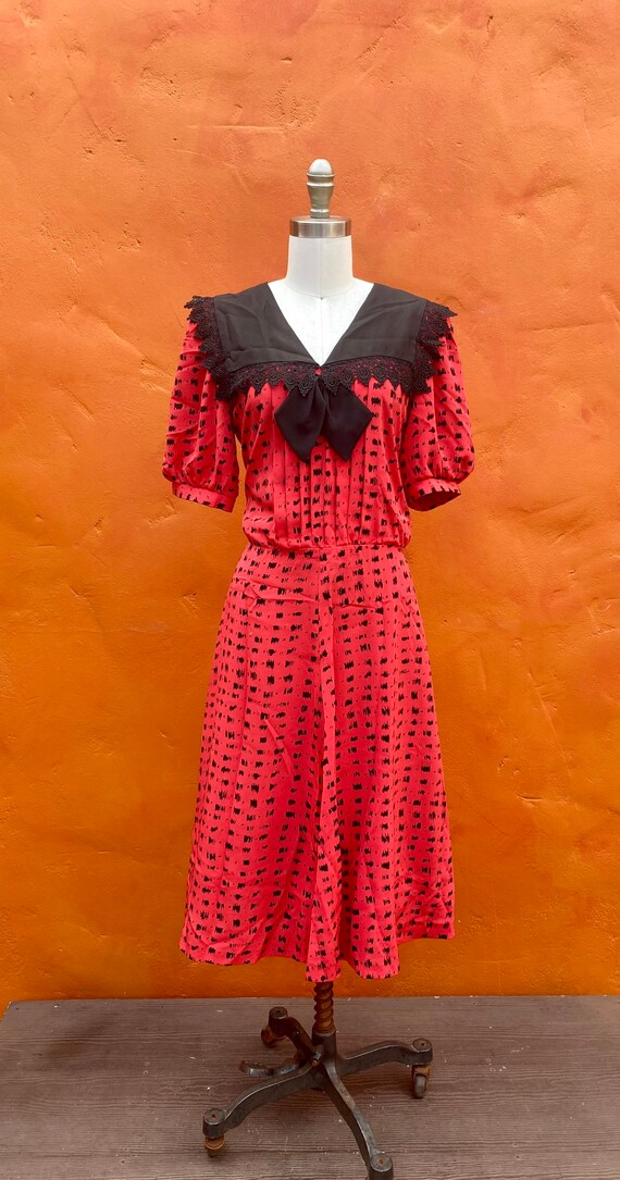 Vintage 1980s pussy bow midi dress. Secretary cas… - image 6