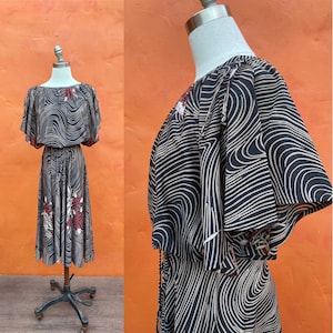 Vintage Floaty 1970s 1980s Opart Fit & Flare midi dress. Secretary casual dinner date day dress. Belted Flouncy 70s dress xs small 2 4