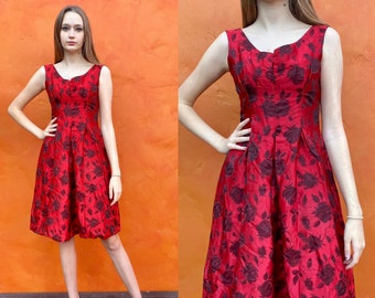 Vintage 1950er Jahre Swing Kleid Pinup Rockabilly Fit Flare Rote Rosen Floral Partykleid Cocktailkleid Pinup Kleid xs Größe 0 2