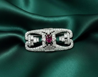 Broche vintage con halo de rubí y diamantes, centro de rubí simulado, chapado en oro blanco de 14 quilates, joyería de plata de ley 925.