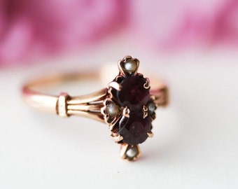 Amethyst and Pearl 14k Gold Antique Victorian Ring Antique Ring Vintage Cocktail Ring Vintage Ring February Birthstone Birthday Gift