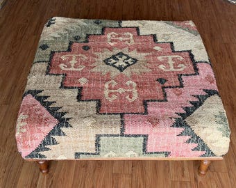 Puf otomano artesanal, mesa de centro estofada em juta e algodão, banqueta vintage estilo sudoeste, mesa de centro quadrada boho com pés de madeira.
