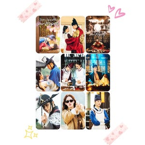 Peut inclure: Neuf images rectangulaires présentant des scènes d'un drama historique coréen, avec des personnages en tenue traditionnelle. Les images incluent des scènes de romance, de cuisine et d'action. La phrase "Bon Appetit Your Majesty" est visible.