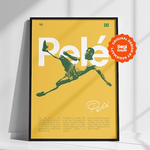 Könnte beinhalten: Gerahmtes Poster mit gelbem Hintergrund, das eine Illustration von Pelé in Aktion zeigt. Das Poster enthält die Nummer 10, die brasilianische Flagge und Text über Pelés Karriere. Die Wörter "Pelé" und "Segi Empat" sind ebenfalls sichtbar.