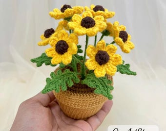 Crochet Sunflower Pot, Handmade Sunflower Decor, Amigurumi Flower, Desk Decoration, Unique Gift For Women.