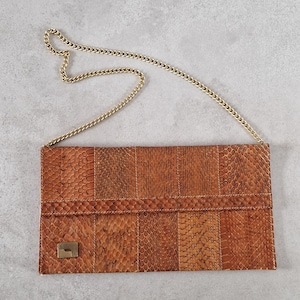 Bolso de mano vintage de piel con retazos, bolso de hombro marrón con relieve de reptil