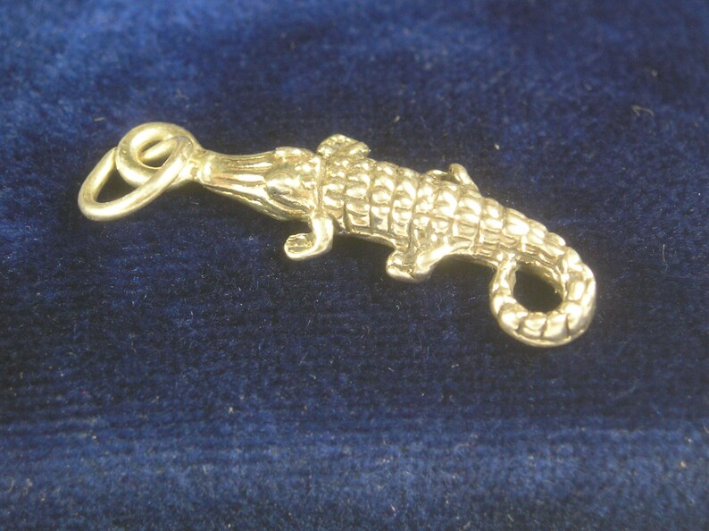 A Vintage Sterling Silver Alligator Charm S23
