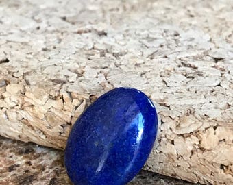 Lapis-lazuli de forme ovale 16 mm x 11 mm - 1 cabine