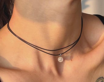 Gargantilla de cristales curativos, 15 cristales a elegir, cordón de cuero personalizado, delicado collar en capas, joyería para el día a día, regalo de cumpleaños para ella.