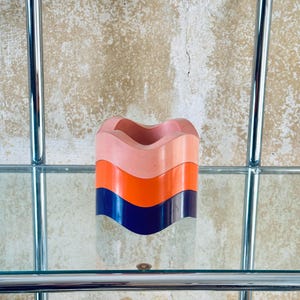 Set of 3 vintage 70s Sinus Ashtrays by Walter Zeischegg for Helit // Stackable Space Age Melamine Bowls in cream, orange & purple