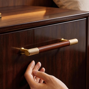 Tiradores de cajón de latón y cuero: Tiradores decorativos para muebles modernos