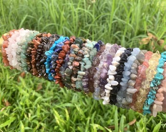 Natural Crystal Chip Bracelet, Genuine Gemstone Jewelry, Handmade Stone Bead Bracelet, Everyday Accessory