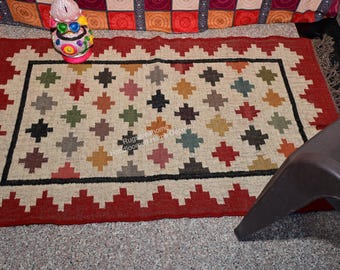 Traditional Flatweave Wool Jute Runner Rug – Tribal Geometric Pattern