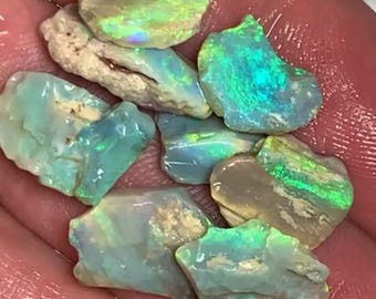 Bright Dark Lightning Ridge Rough Opals. Australian Opals