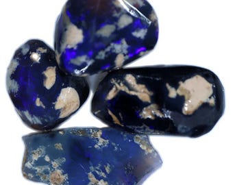 32 ct Lightning Ridge Black Opal Rough, Australian Gemstone
