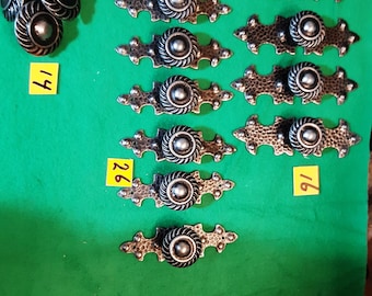 Gotyckie gałki do szuflad i drzwi