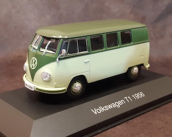 フォルクスワーゲンバス 新品同様のスケール1～43のモデルカー