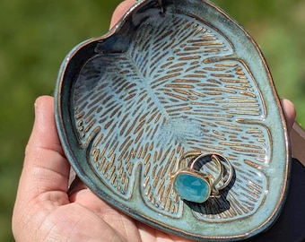 Ceramic Handmade Trinket Dish, leaf-shaped catch-all tray, spoon-rest, monstera decor