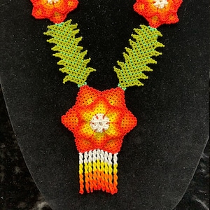 16&quot; Huichol Beaded Necklace -3 dimensional flower design